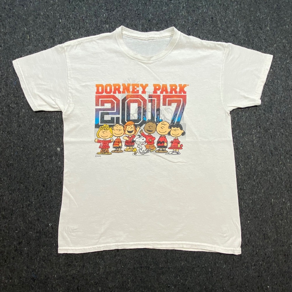 Peanuts Dorney Park 2017 Unisex M White Snoopy Charlie Brown Graphic T-Shirt Tee